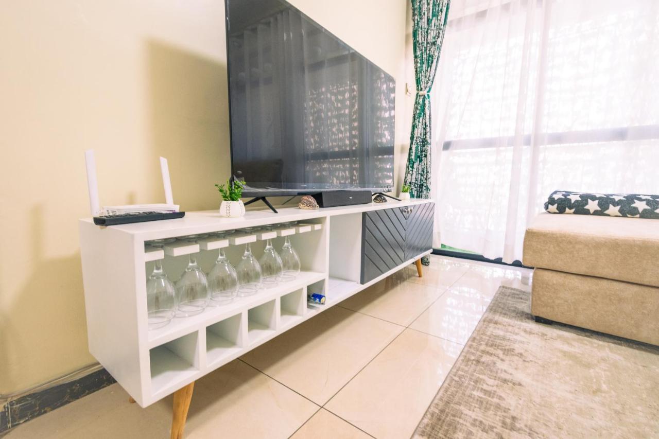 Tropical Themed 3Br And Dsq Apartment نيروبي المظهر الخارجي الصورة