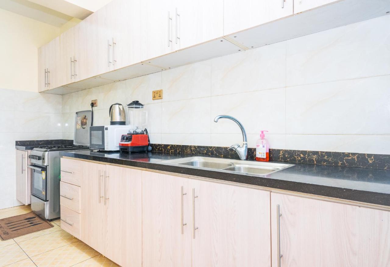 Tropical Themed 3Br And Dsq Apartment نيروبي المظهر الخارجي الصورة